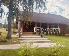 Ponstubės sodybos namas